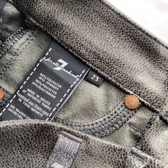 7 For All Mankind faux leather skinny jeans - Picture 5 of 5